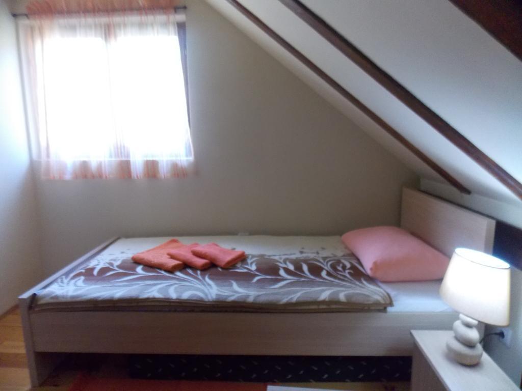 Homes Biser Lopatnice